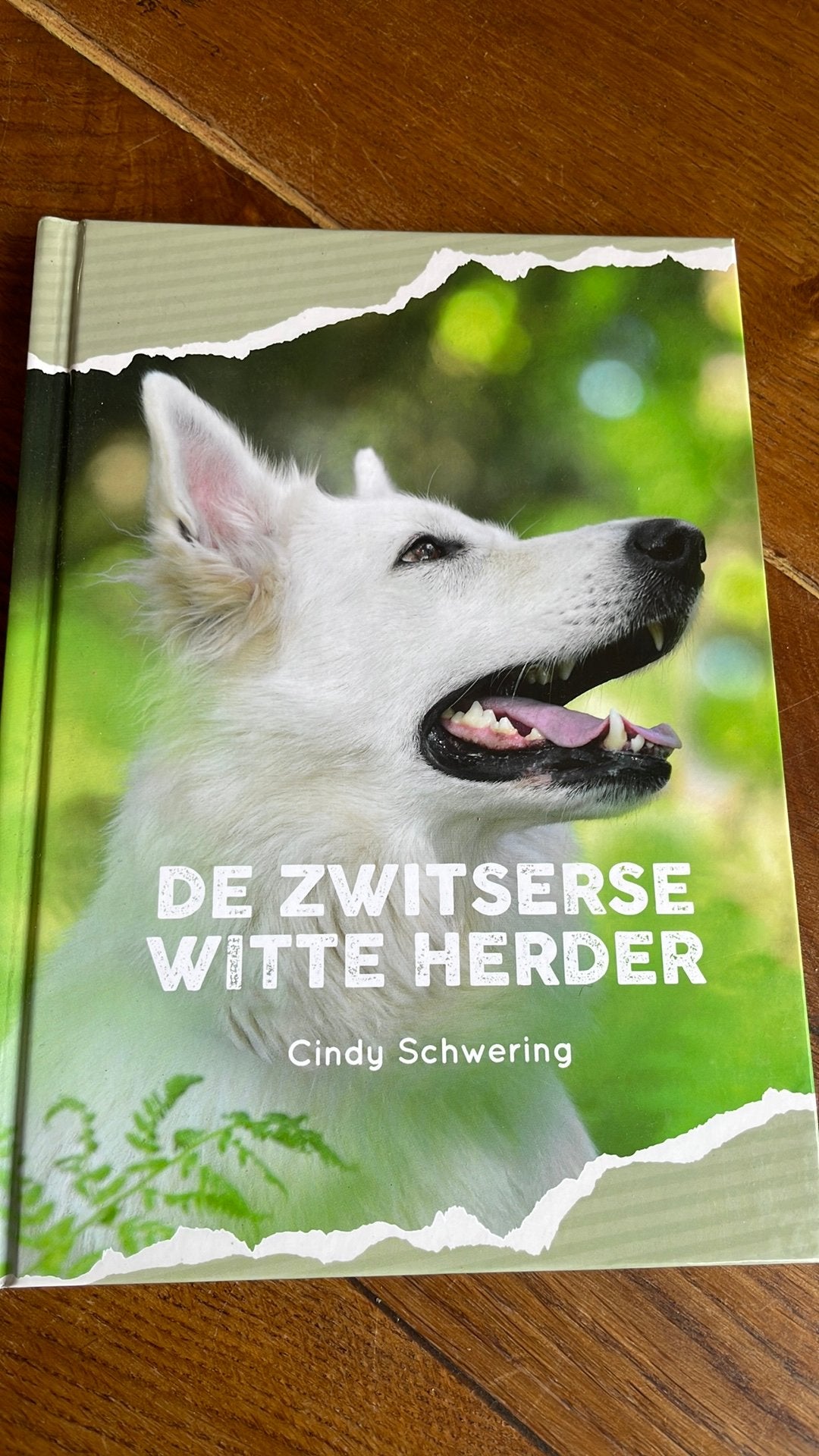 De Zwitserse witte herder, Cindy Schwering, Ophalen of Verzenden, Zo goed als nieuw, Honden