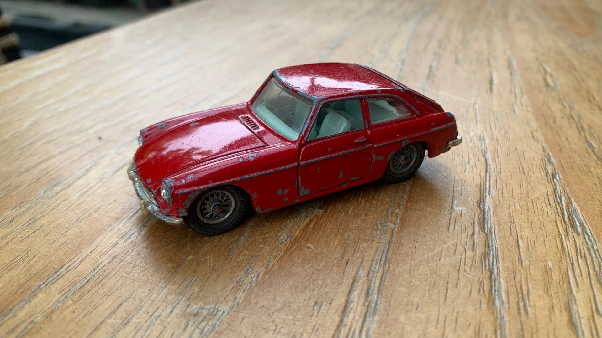 Corgi Toys MGB GT, Ophalen of Verzenden, Gebruikt, Auto, Corgi
