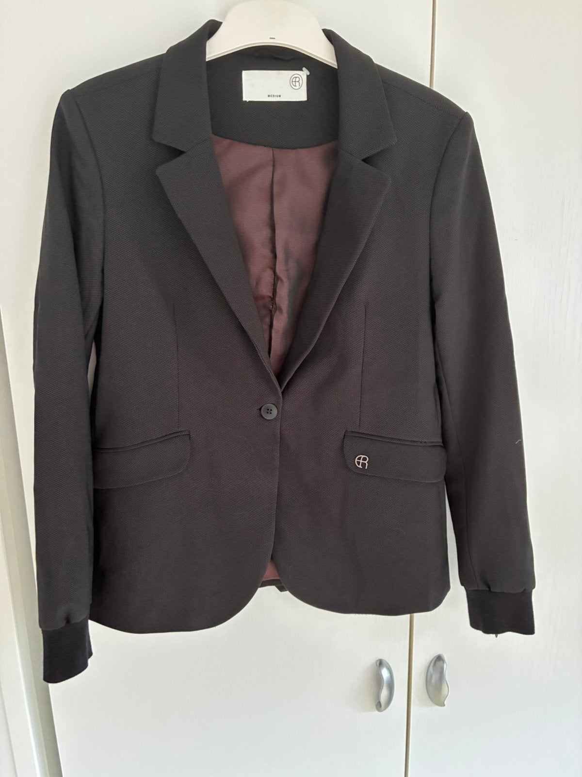 Mooie zwarte blazer van Elias Rumelis, M, model Leya Zip., Maat 38/40 (M), Zwart, Ophalen of Verzenden, Zo goed als nieuw