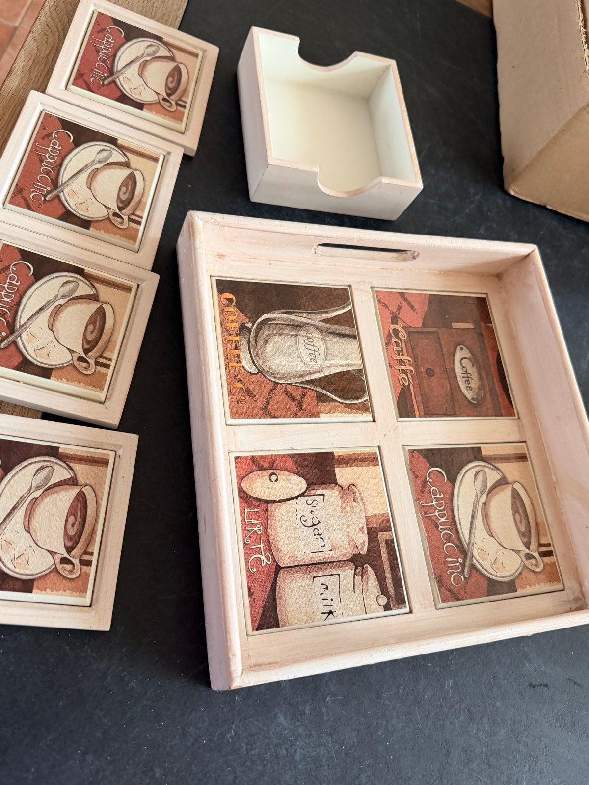 Koffie/Cappuccino dienblad met onderzetters, Gebruikt, Meerkleurig, Ophalen of Verzenden, Vintage