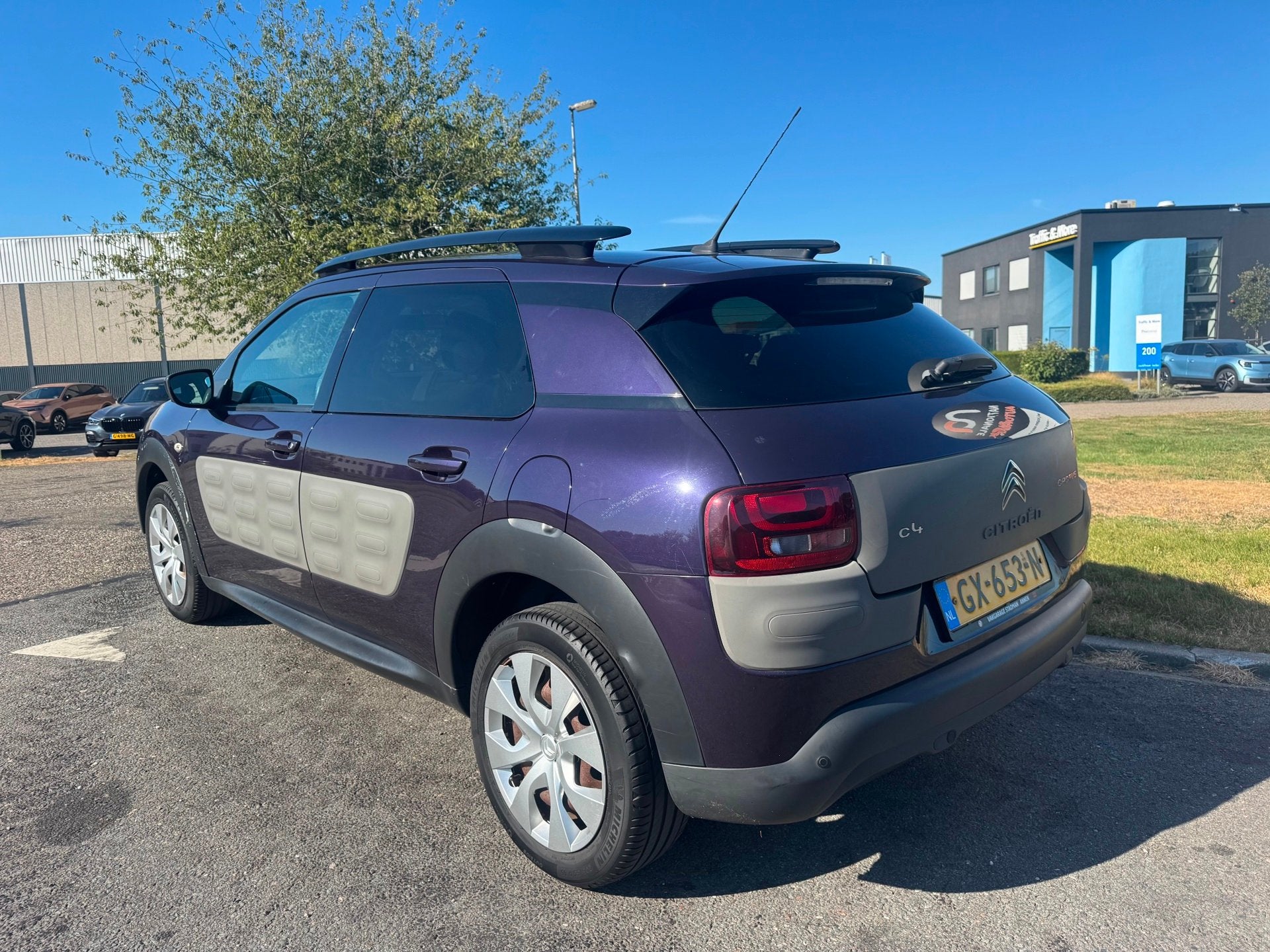 Citroen C4 Cactus | 2015 | 1.2 VTi Feel | Export en Handel |, Voorwielaandrijving, Euro 5, Gebruikt, 31 €/maand