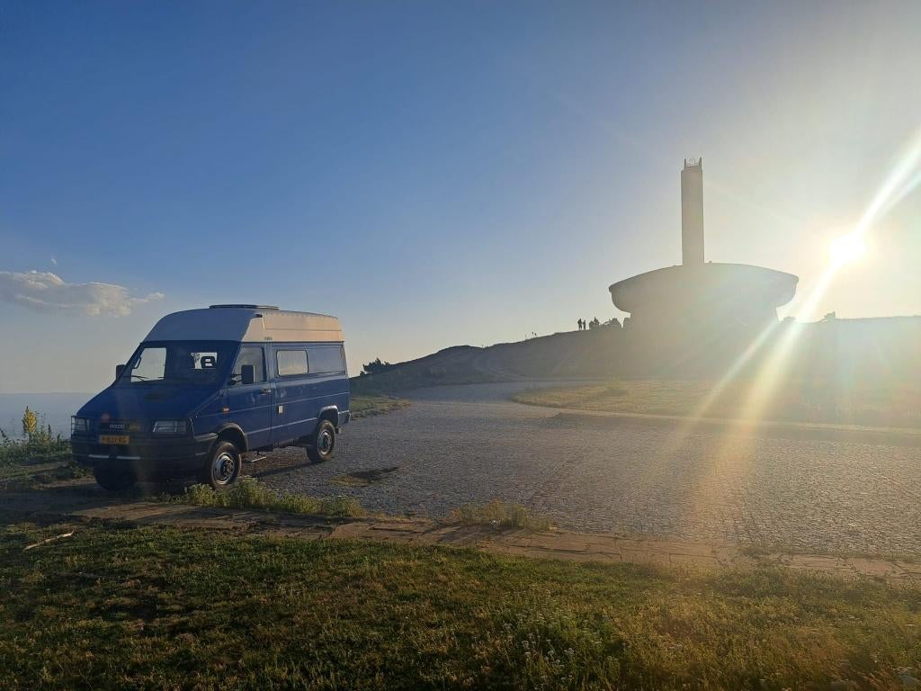 Iveco Daily 4x4 UNIEK CAMPER, Caravans en Kamperen, Campers, Overige merken, Buscamper of Camperbus, Tot en met 2, Particulier