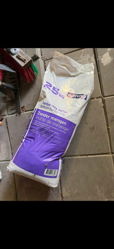 Gamma snelbeton mix 25kg, Doe-het-zelf en Verbouw, Metselstenen, Ophalen, Nieuw, Bakstenen