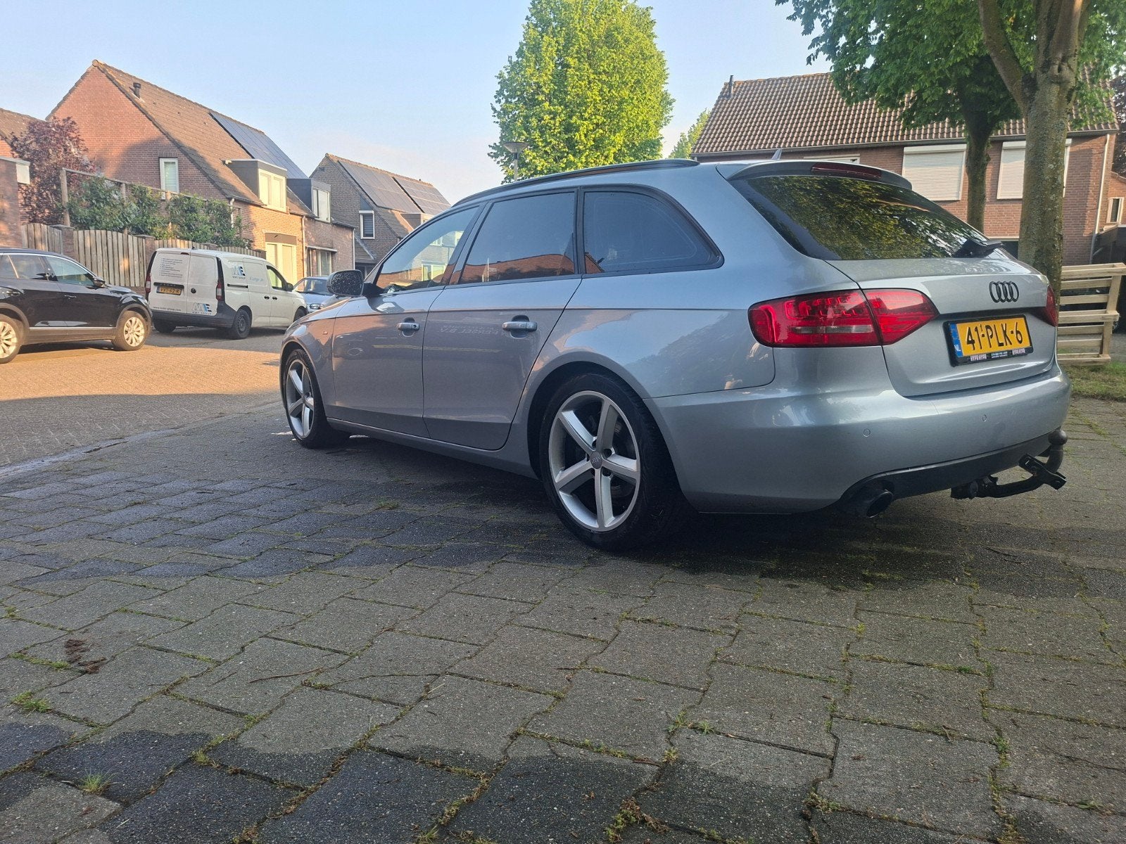 AUDI A4 Pro Line S 132KW Avant 2011 Grijs, Voorwielaandrijving, 15 km/l, 4 cilinders, 1984 cc
