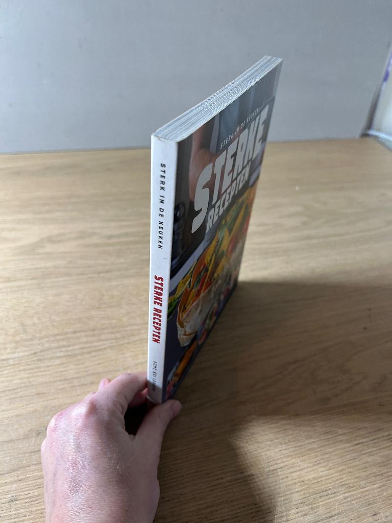 Sterk in de Keuken Sterke Recepten Echt kei lekker!, Boeken, Kookboeken, Ophalen of Verzenden, Zo goed als nieuw, Nederland en België