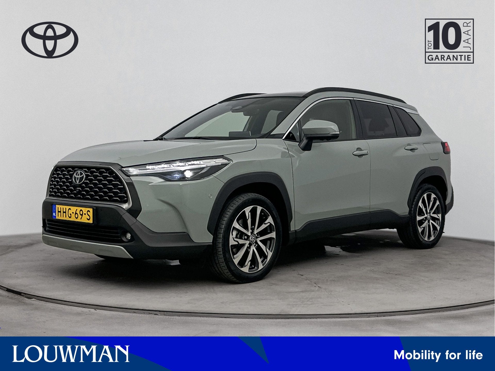 Toyota Corolla Cross Hybrid 200 Executive VOL! | Pano | JBL, 12 maanden, Gebruikt, 4 cilinders, Bedrijf