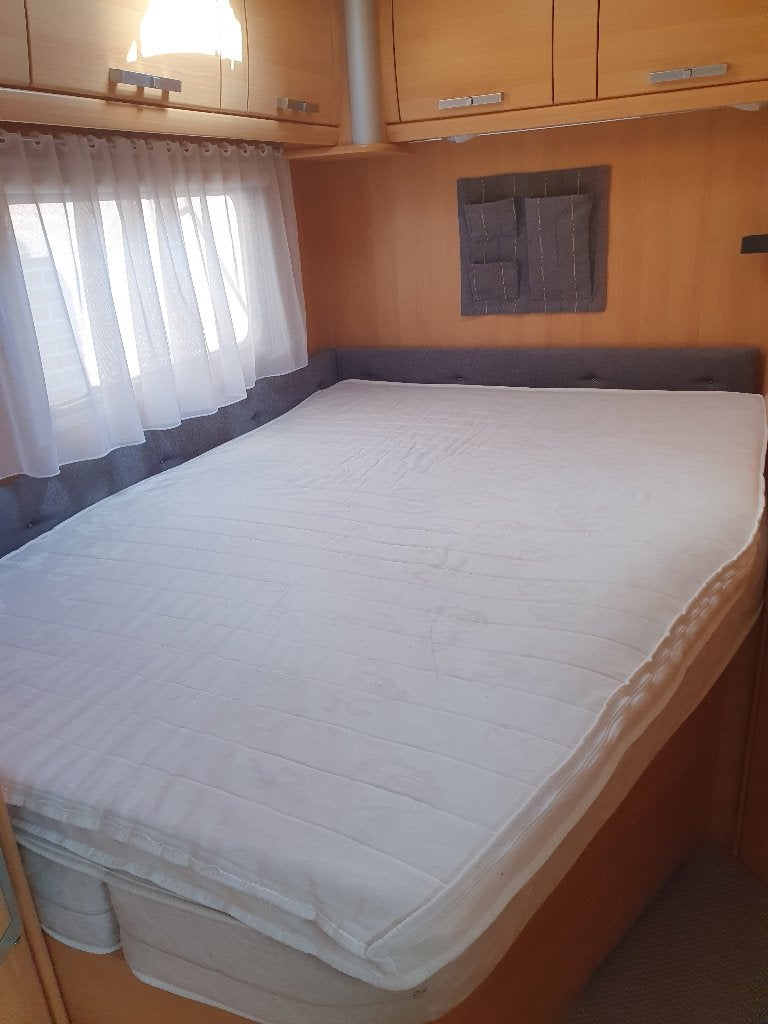Topper voor Frans bed camper of caravan, Ophalen, Zo goed als nieuw