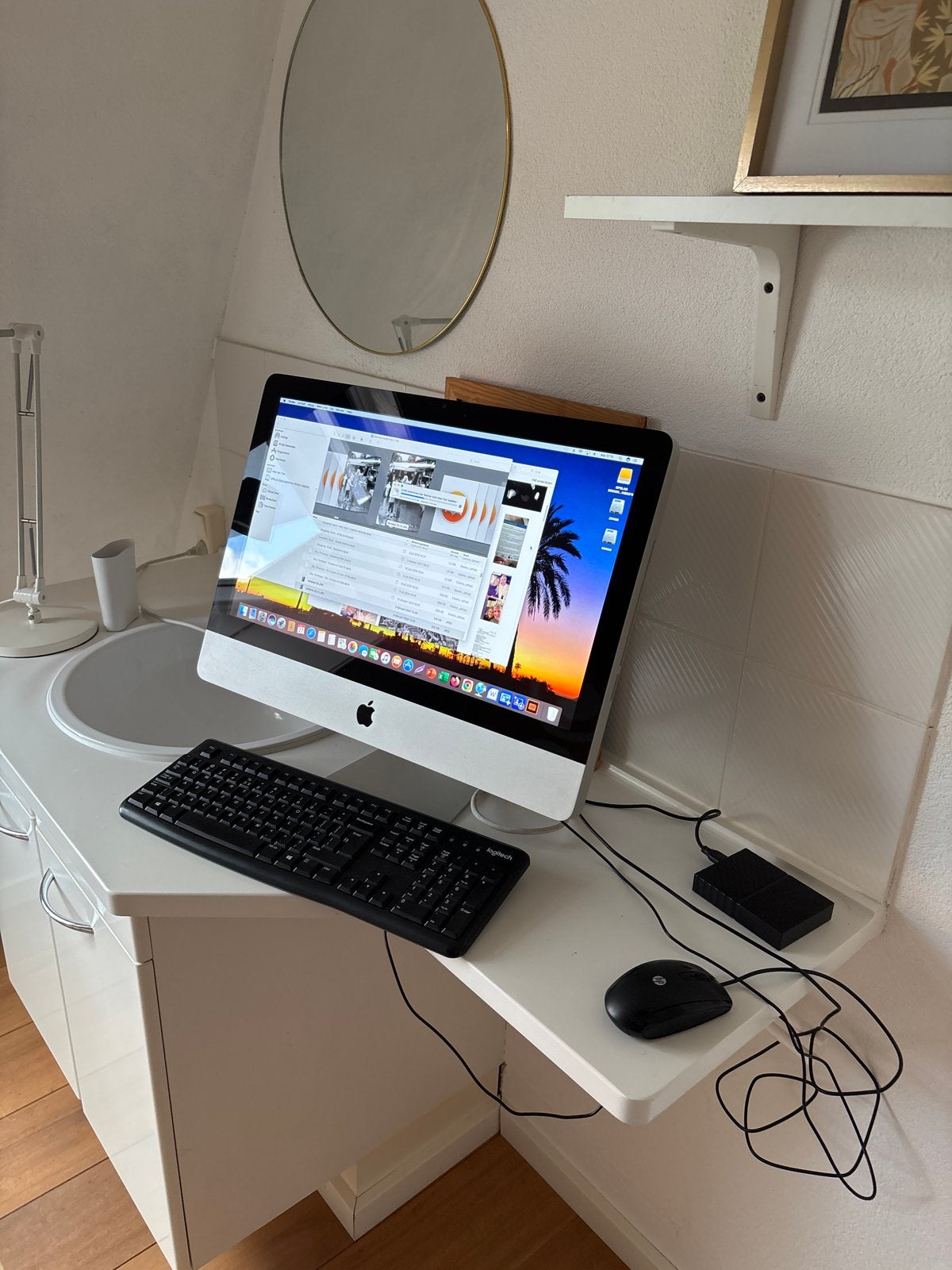 Apple iMac (21.5-inch, Mid 2011)met ssd- 2.5 GHz i5, 4GB RAM, Computers en Software, Apple Desktops, Gebruikt, iMac, HDD, 2 tot 3 Ghz