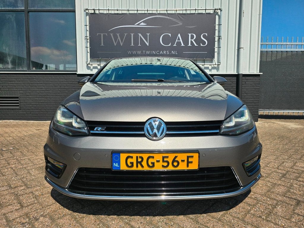 Volkswagen GOLF 1.4 TSI R-Line Xenon Half Leder Navi, Auto's, Volkswagen, Voorwielaandrijving, Euro 5, Gebruikt, 4 cilinders