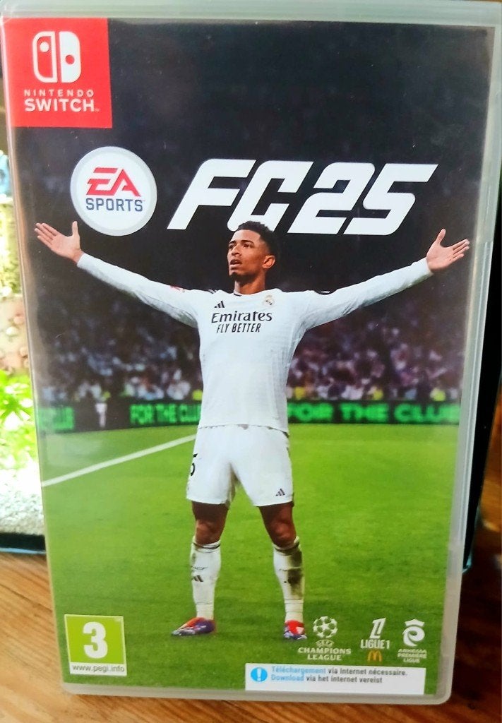 FC25 Nintendo Switch - Zo goed als nieuw, Spelcomputers en Games, Ophalen of Verzenden, Zo goed als nieuw, Eén computer, Sport