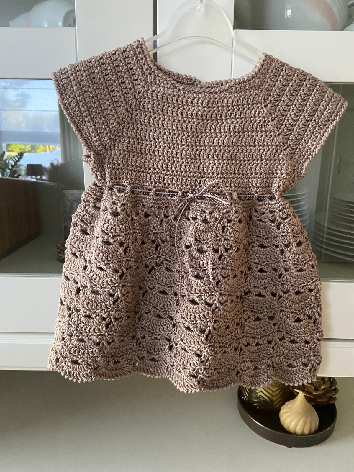 NIEUW: schattig gehaakt jurkje, Ophalen of Verzenden, Nieuw, Meisje, Jurkje of Rokje