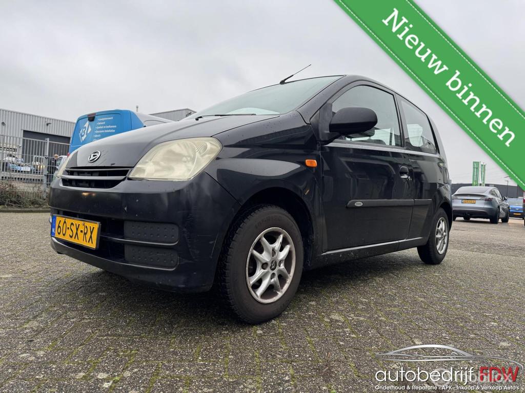 Daihatsu Cuore 1.0-12V Osaka, Voorwielaandrijving, 18 €/maand, Zwart, Origineel Nederlands