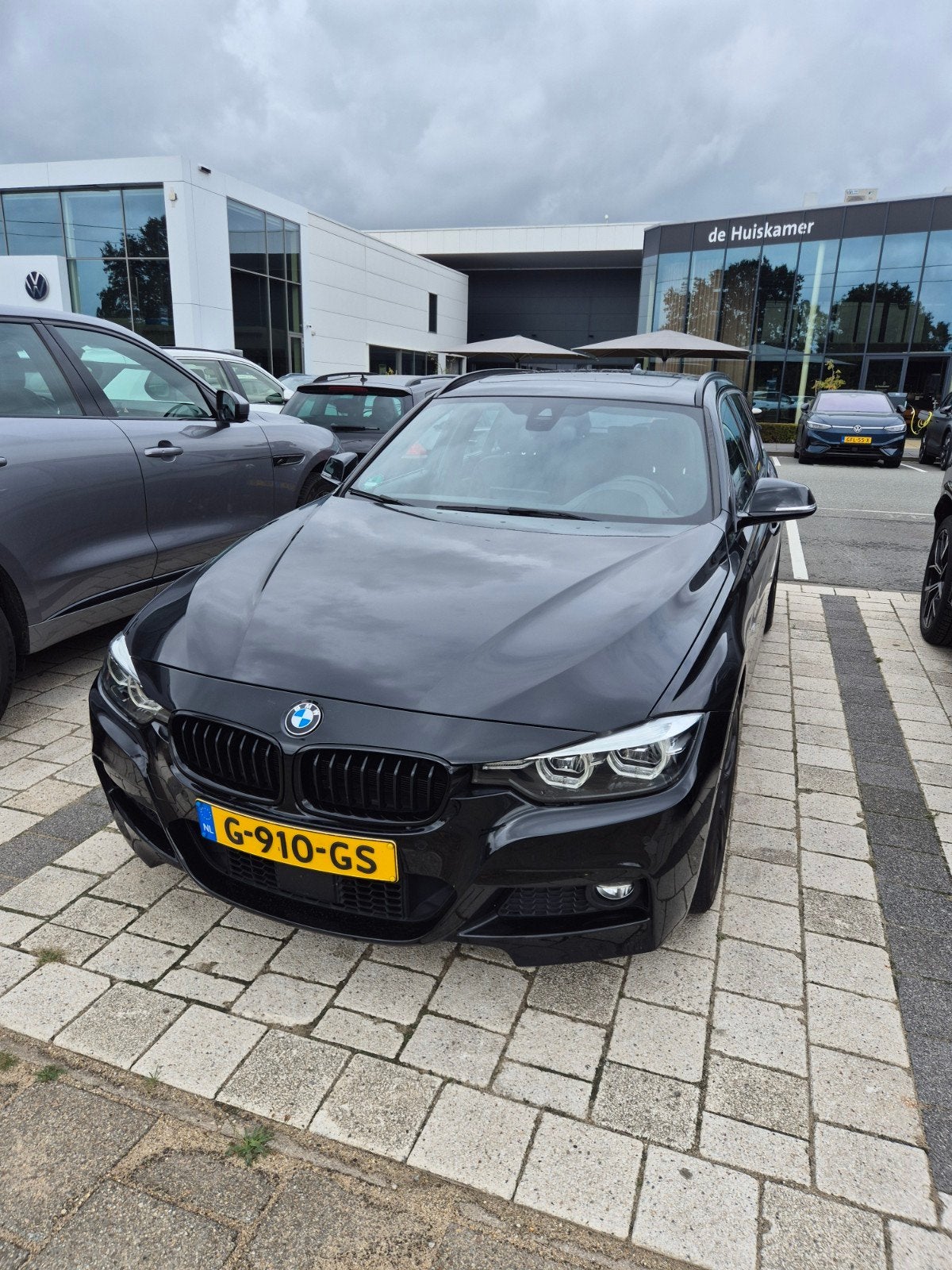 BMW 3-Serie 320i M Sport pakket 184pk Aut 2019 Zwart, Auto's, BMW, 1998 cc, Achterwielaandrijving, 1800 kg, 4 cilinders