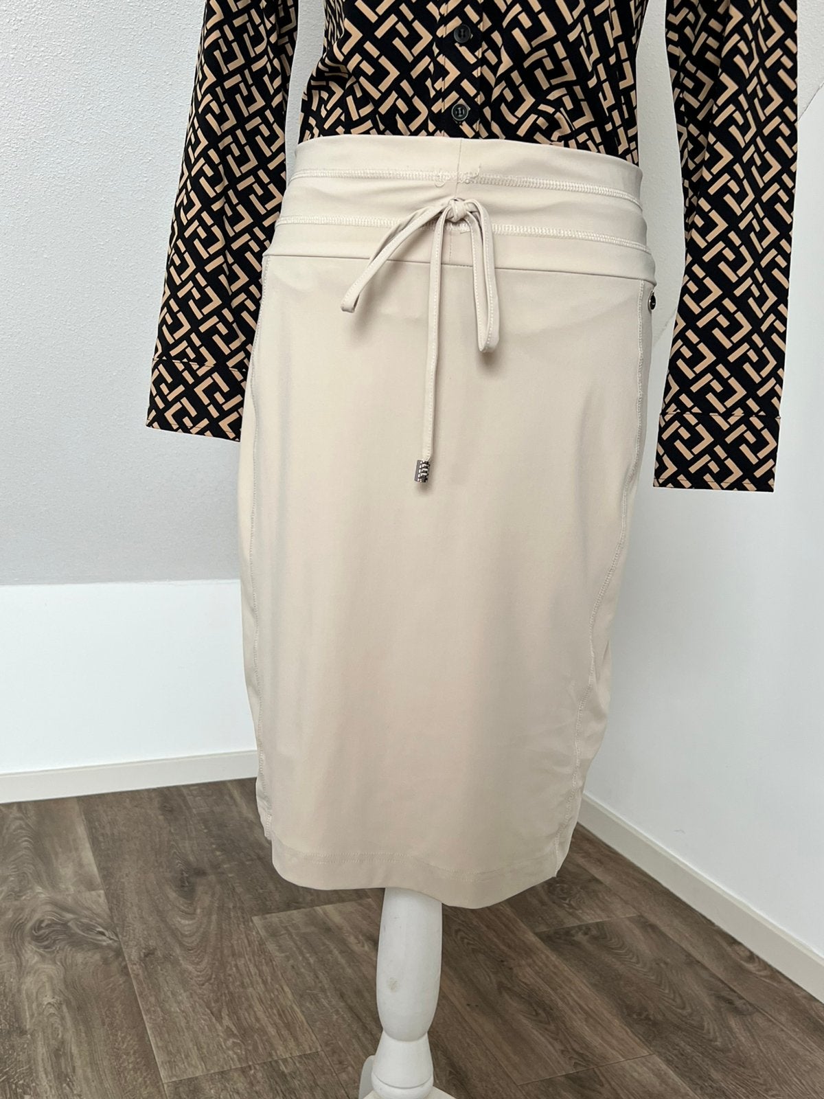 Beige travel rok maat 36, Beige, Ophalen of Verzenden, Zo goed als nieuw, Maat 36 (S)