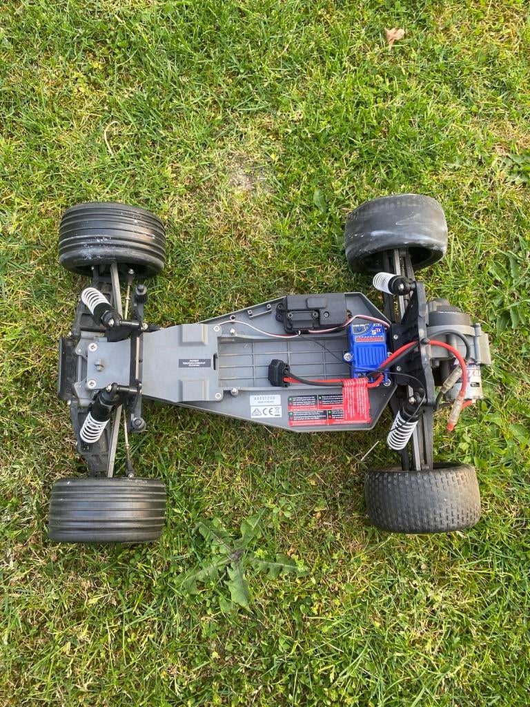 Traxxas Rustler RC Auto - Gebruikt, Klaar om te Rijden, Hobby en Vrije tijd, Modelbouw | Radiografisch | Auto's, Elektro, Gebruikt