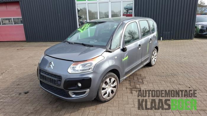 Voorbumper van een Citroen C3 Picasso, Gebruikt, -, Ophalen of Verzenden, Bumper