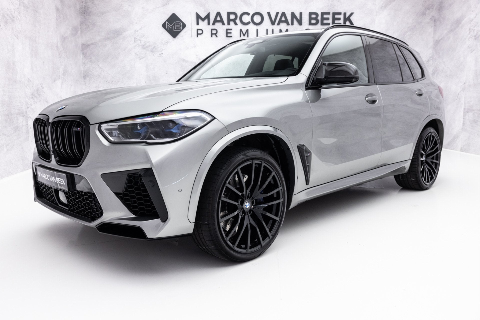 BMW X5 M Competition 625 PK | Pano Sky Lounge | Bowers & Wil, Automaat, 12 maanden, Gebruikt, 4395 cc