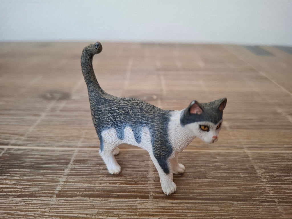 Schleich 13638 staande grijs/witte kat uit 2008, Ophalen of Verzenden, Zo goed als nieuw