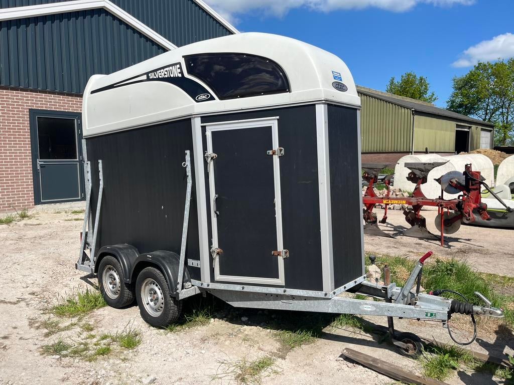 Atec silverstone 1,5 paards trailer, Ophalen, Zo goed als nieuw, Overige materialen, 2-paards trailer