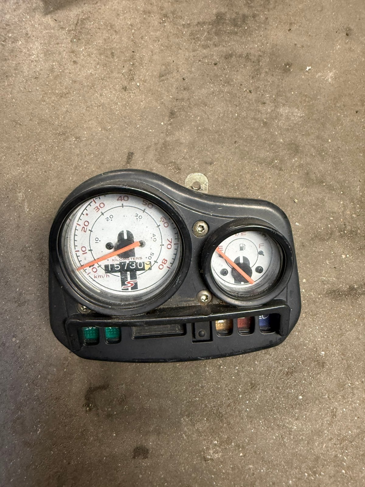 Vespa s km teller 15.730km, Ophalen of Verzenden, A, A, A