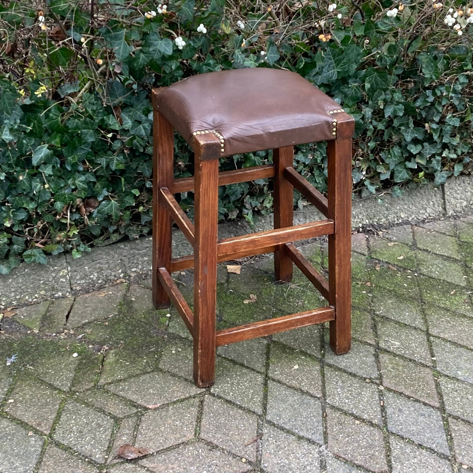 Vintage Eiken Kruk met Leren Zitting (36x36x64 cm), Ophalen of Verzenden