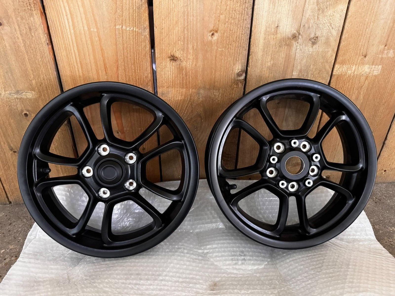 Velgensets voor GTS 310 / GTS 300, MP3, Sprint, Primavera, Ophalen of Verzenden, Zo goed als nieuw
