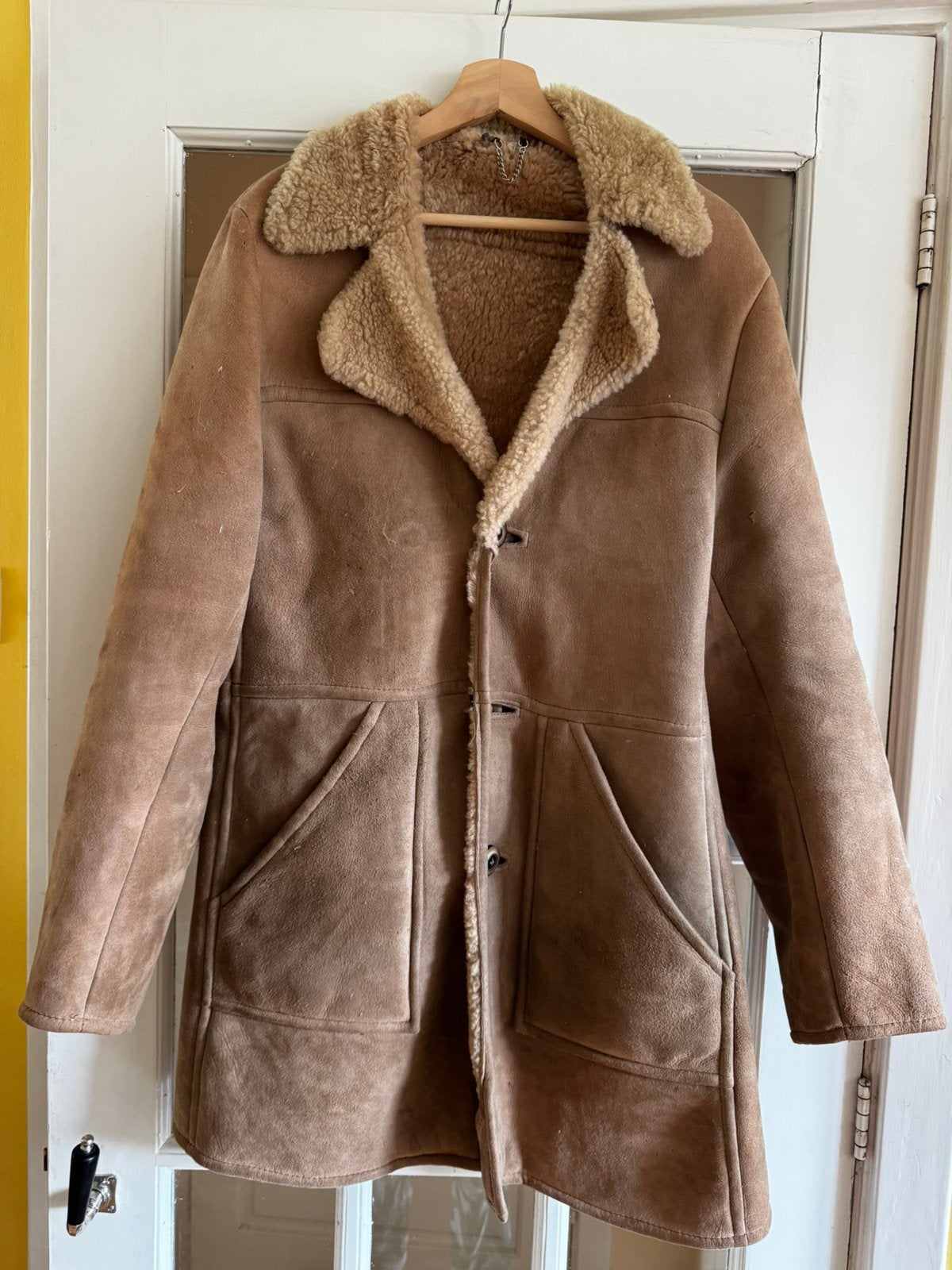Vintage lammy coat – Echt Schapenvacht – Made in England, Ophalen of Verzenden, Gedragen, Maat 46/48 (XL) of groter, Bruin