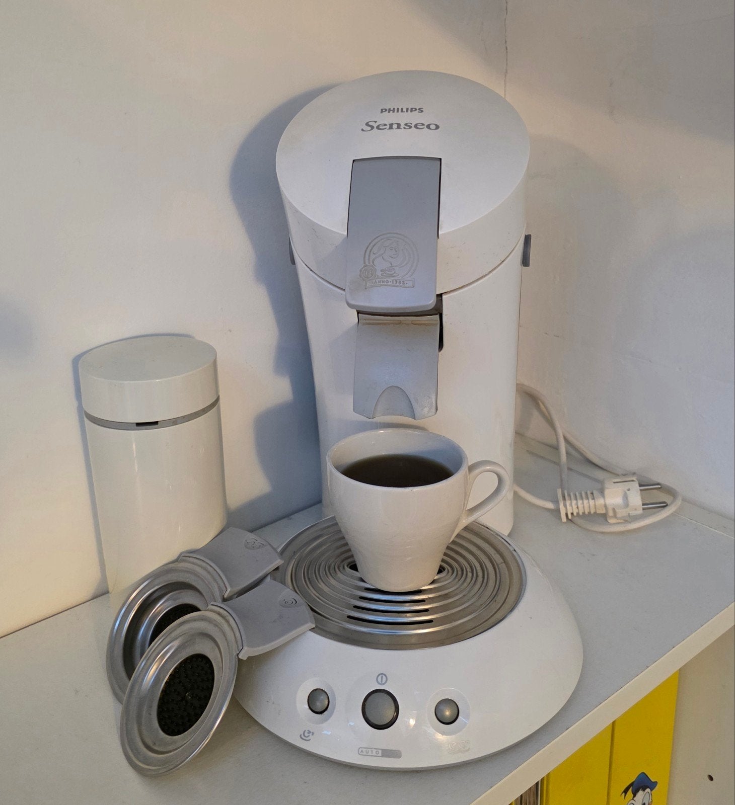 Philips Senseo koffiepadmachine met accessoires, Ophalen, Gebruikt, Koffiemachine, Gemalen koffie