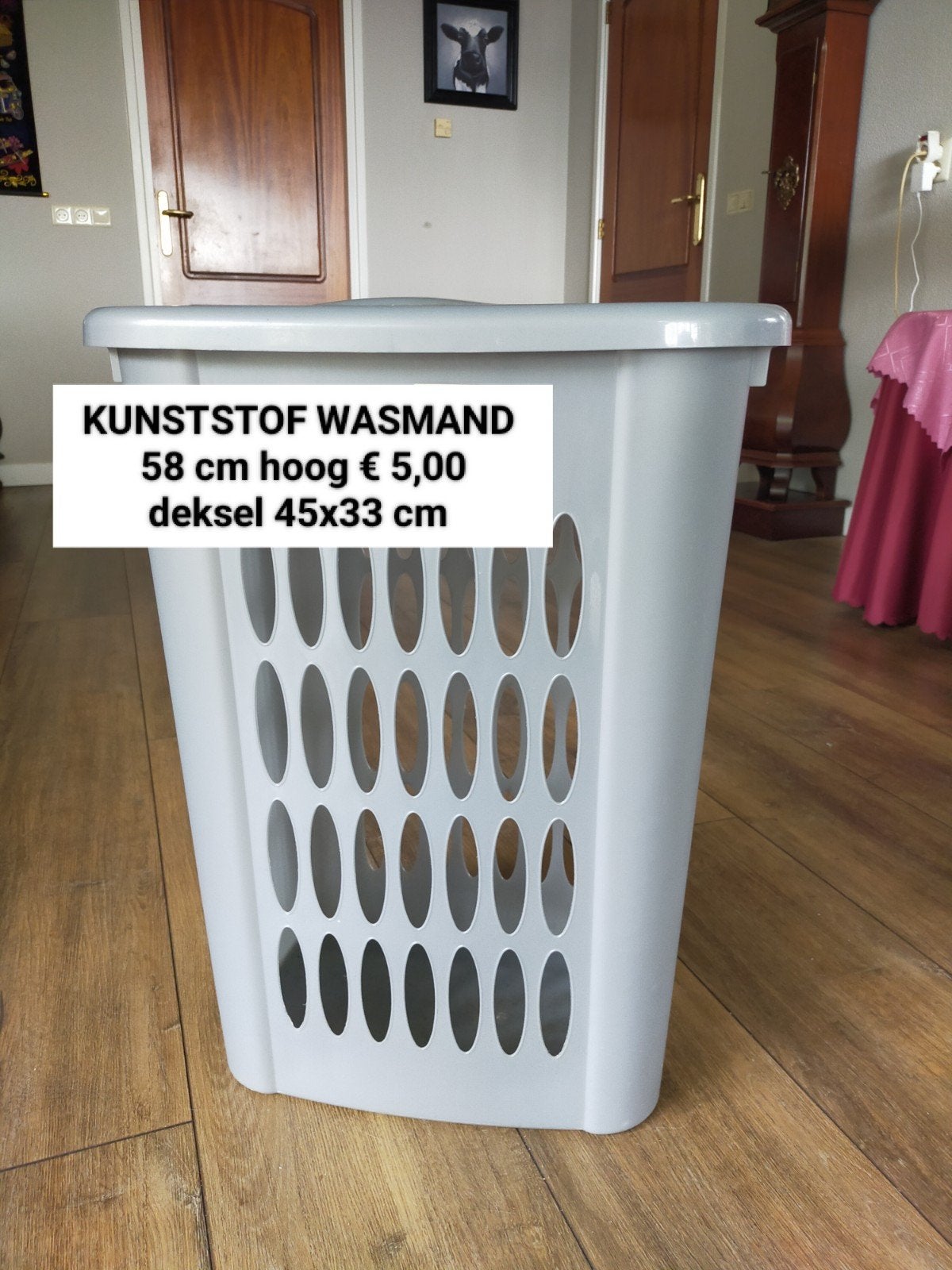 Kunststof wasmand 58 cm hoog met deksel, Ophalen