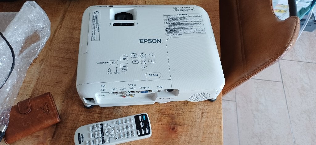 Epson EB-S04, Ophalen, Overige technologieën, Epson, Zo goed als nieuw