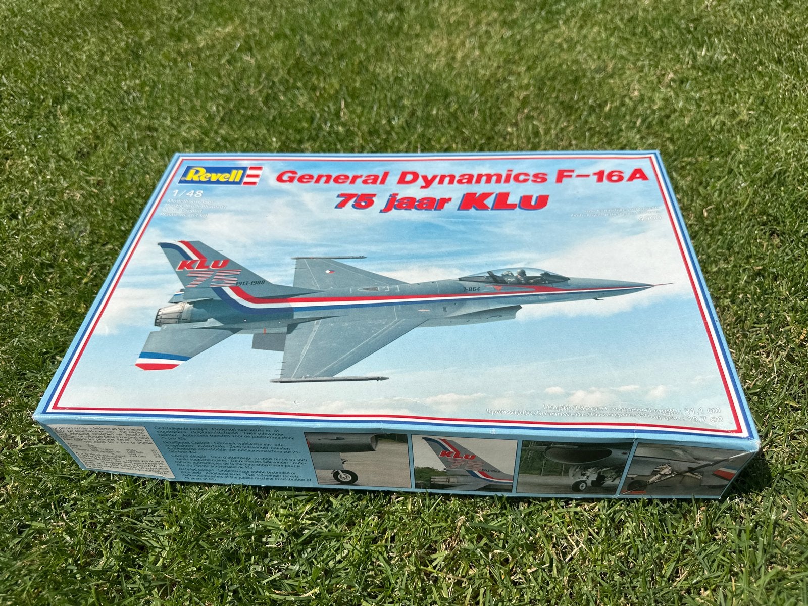 Revell General Dynamics F-16A 75 jaar KLU (Set 4560), 1:72 tot 1:144, Revell, Nieuw, Ophalen of Verzenden