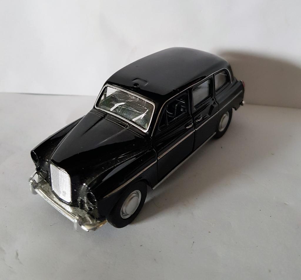 Welly Austin FX4 London Taxi modelauto, Ophalen of Verzenden, Zo goed als nieuw, Overige typen
