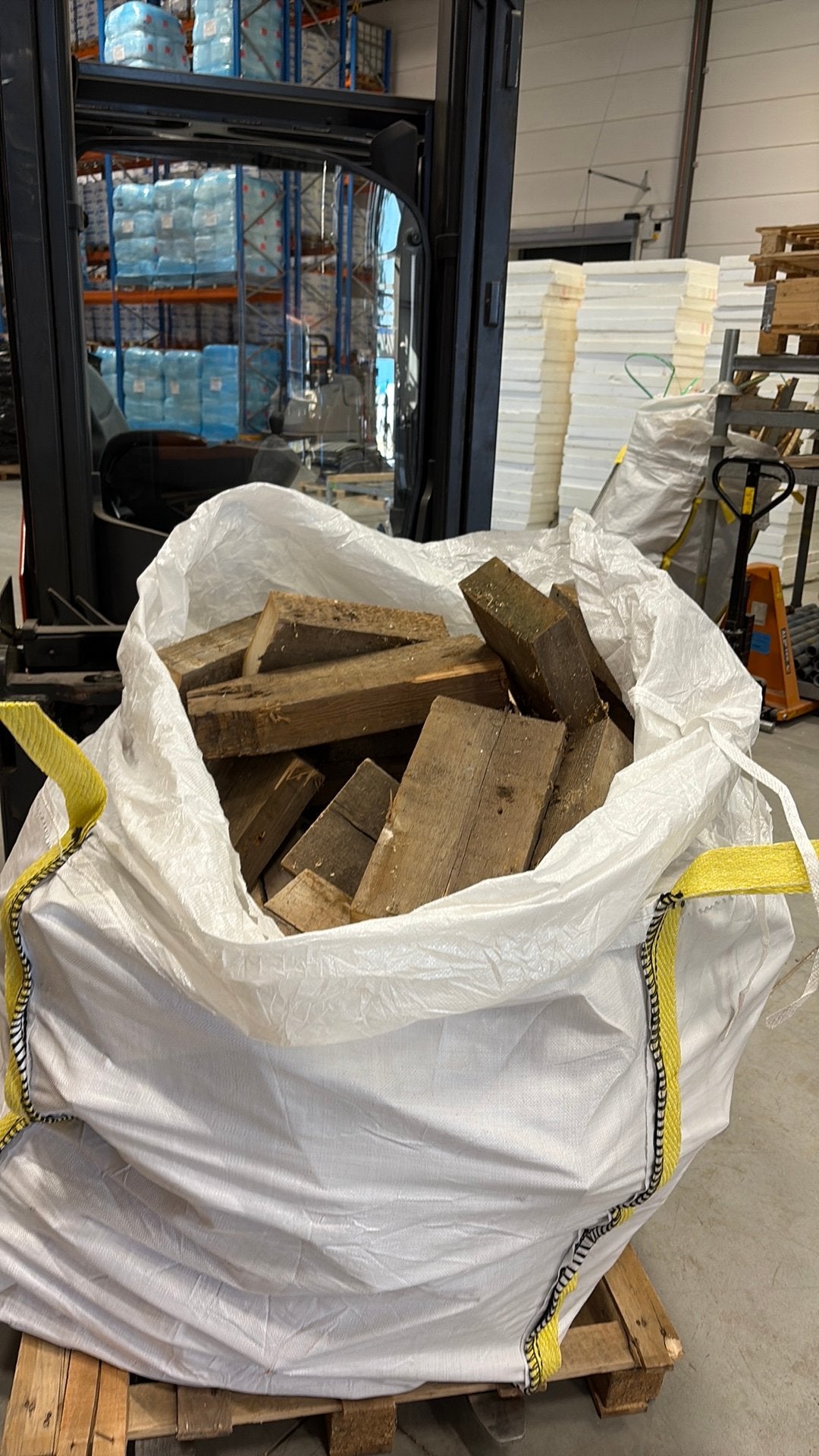 Brandhout haardhout vuurkorf stookhout, Tuin en Terras, Haardhout, Minder dan 3 m³, Ophalen, Blokken