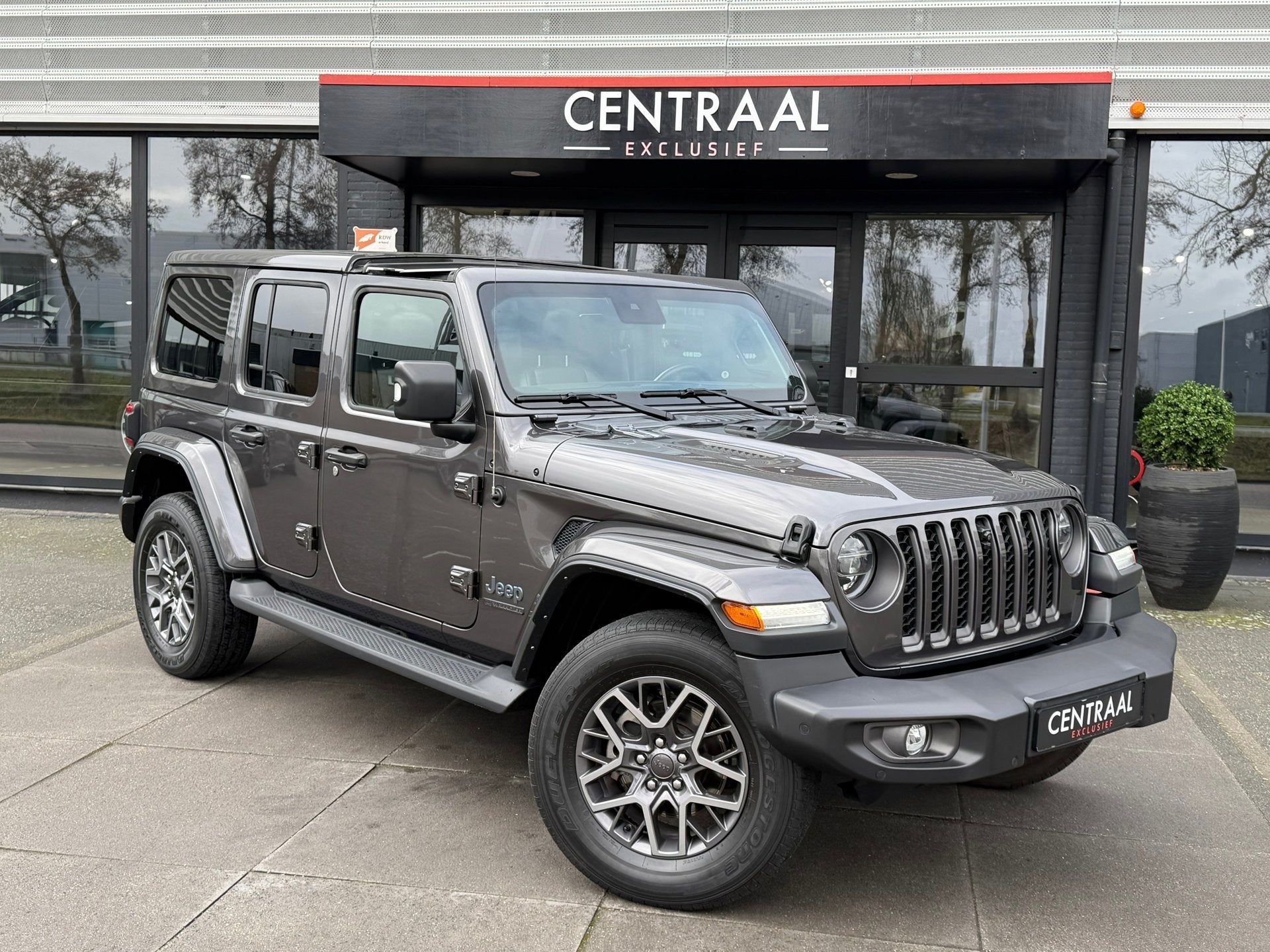 Jeep Wrangler Unlimited 4xe 380 NL-Auto|Alpine|Leder|Navi|Ke, Automaat, 4 cilinders, 2248 kg, Bedrijf