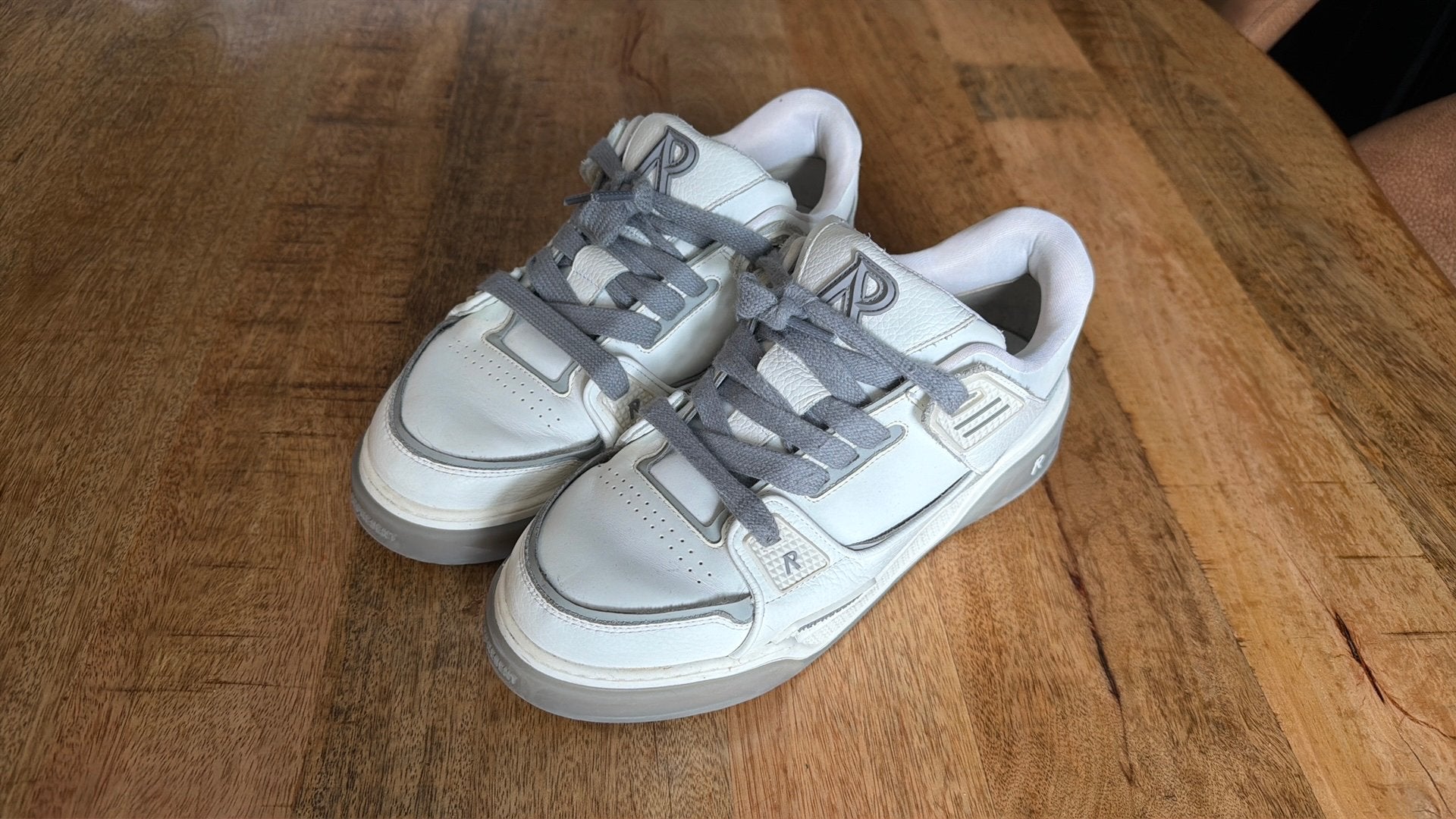 Represent Studio sneakers, Wit, Ophalen of Verzenden, Sneakers of Gympen, Zo goed als nieuw