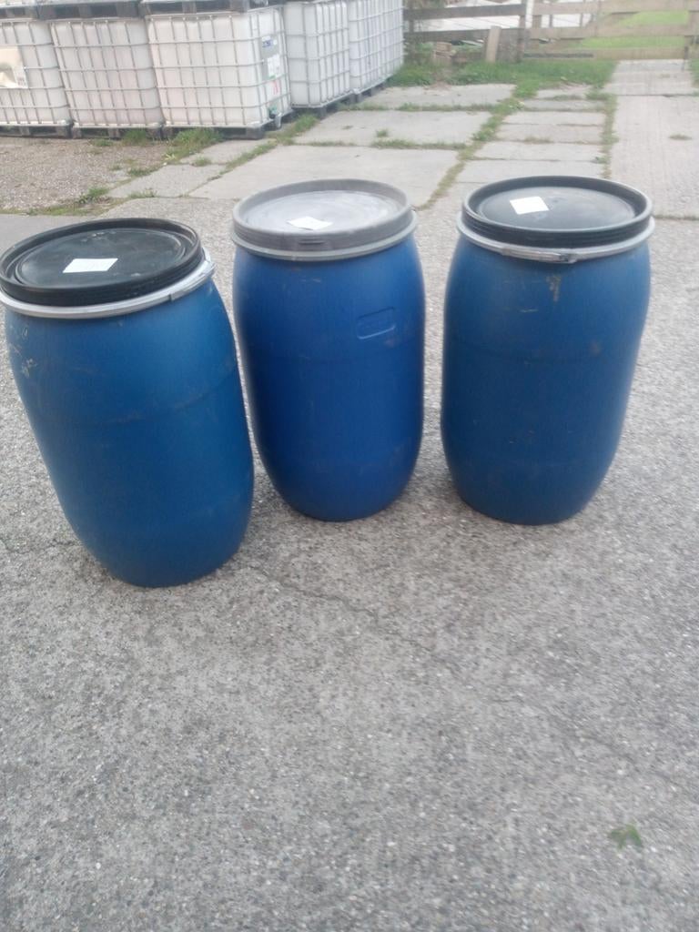 200 liter regenton tonnen opslagton gebracht, 150 liter of meer, Ophalen, Gebruikt, Kunststof
