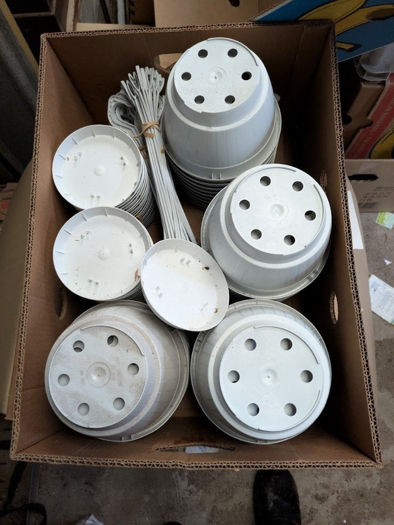 bloempotten hangers, Tuin en Terras, Ophalen, Kunststof, Rond, Zo goed als nieuw