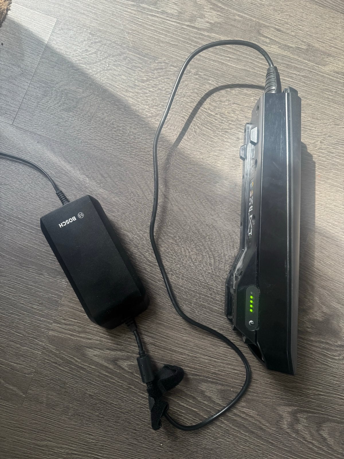 Bosch PowerPack 400 E-bike Accu met Oplader, Ophalen, Zo goed als nieuw
