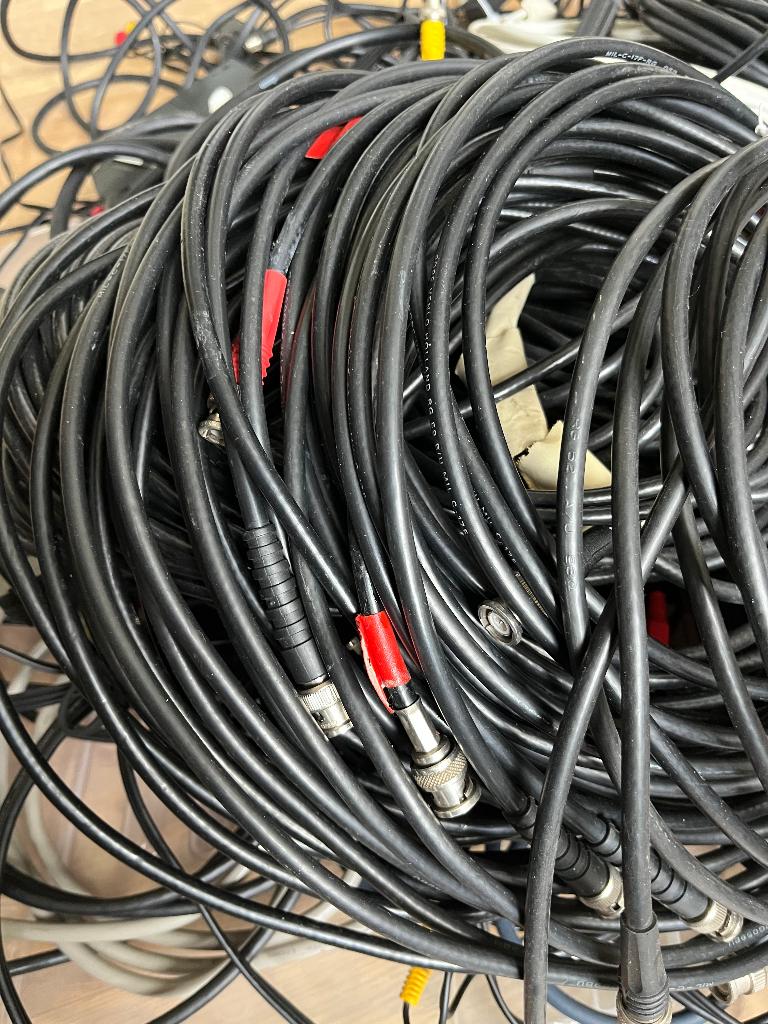 AV kabels, Ophalen of Verzenden, Gebruikt, 10 meter of meer, HDMI-kabel