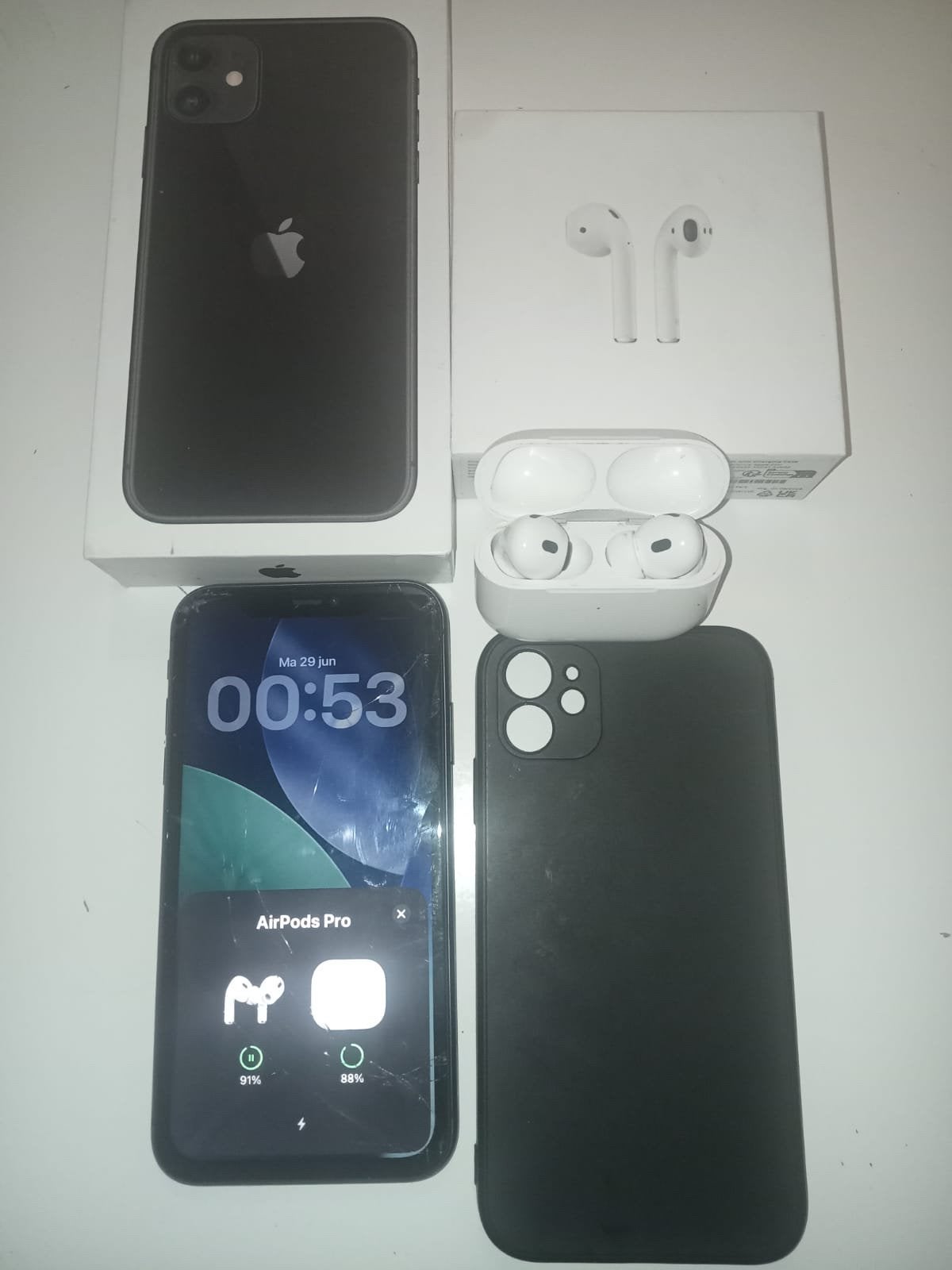 Iphone 11zwart 128 gb, airpods pro, Telecommunicatie, Mobiele telefoons | Apple iPhone, Ophalen, 128 GB, Zwart, IPhone 11