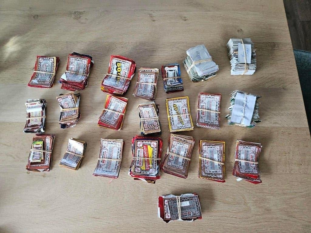 Douwe Egberts punten, ruim 21.000, Ophalen, Koffie of Thee, Zegels, Bonnen of Punten