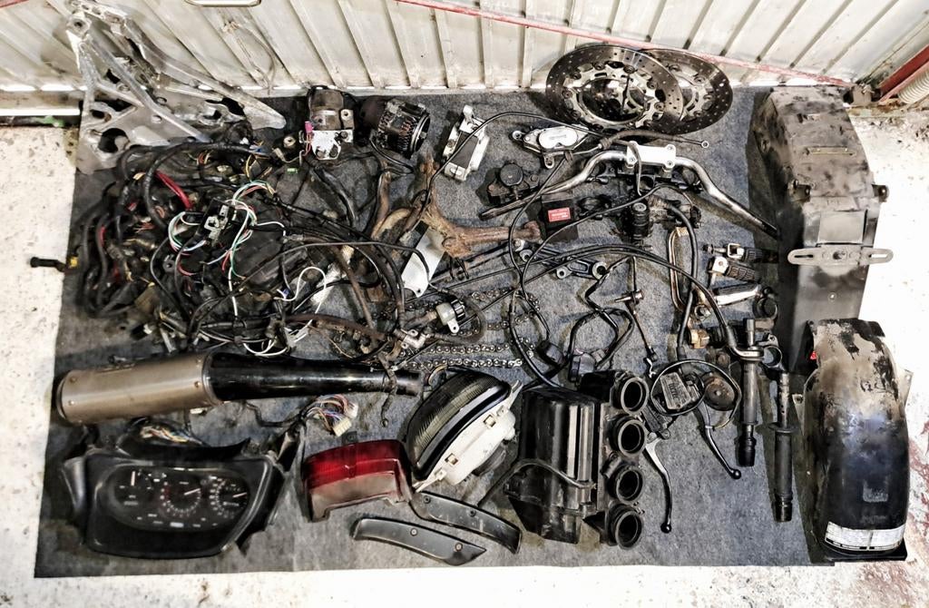 Yamaha FJ1200 onderdelen, Ophalen