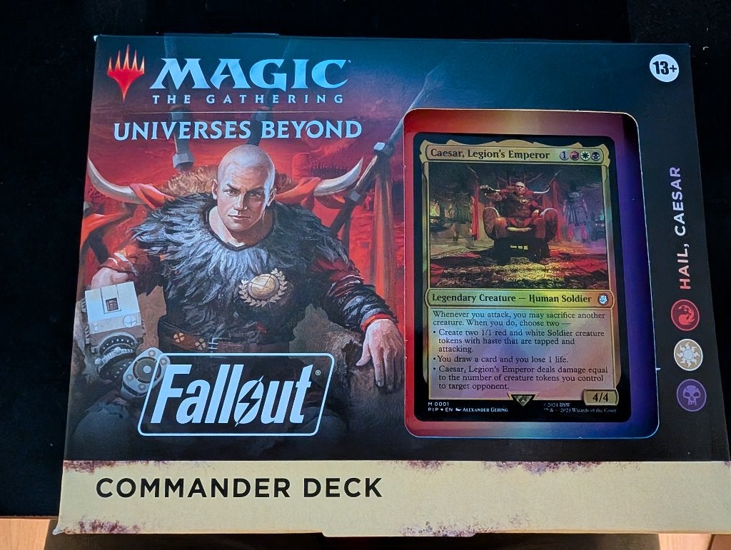 Fallout Commander Decks 3 stuks, Ophalen of Verzenden, Zo goed als nieuw, Speeldeck, Foil