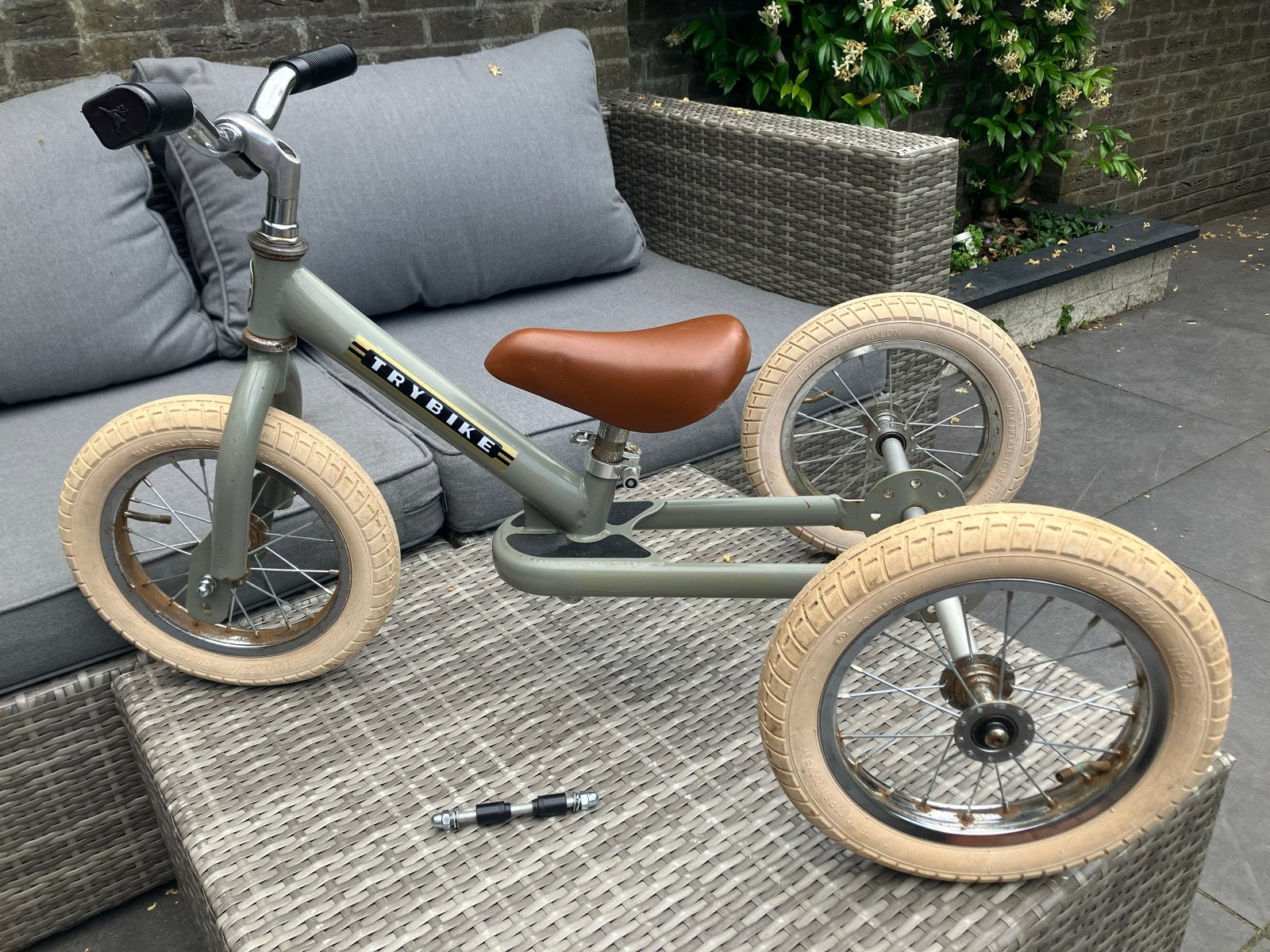 Trybike Steel Vintage Green - 2-in-1 loopfiets, Fietsen en Brommers, Ophalen, Gebruikt, Minder dan 16 inch