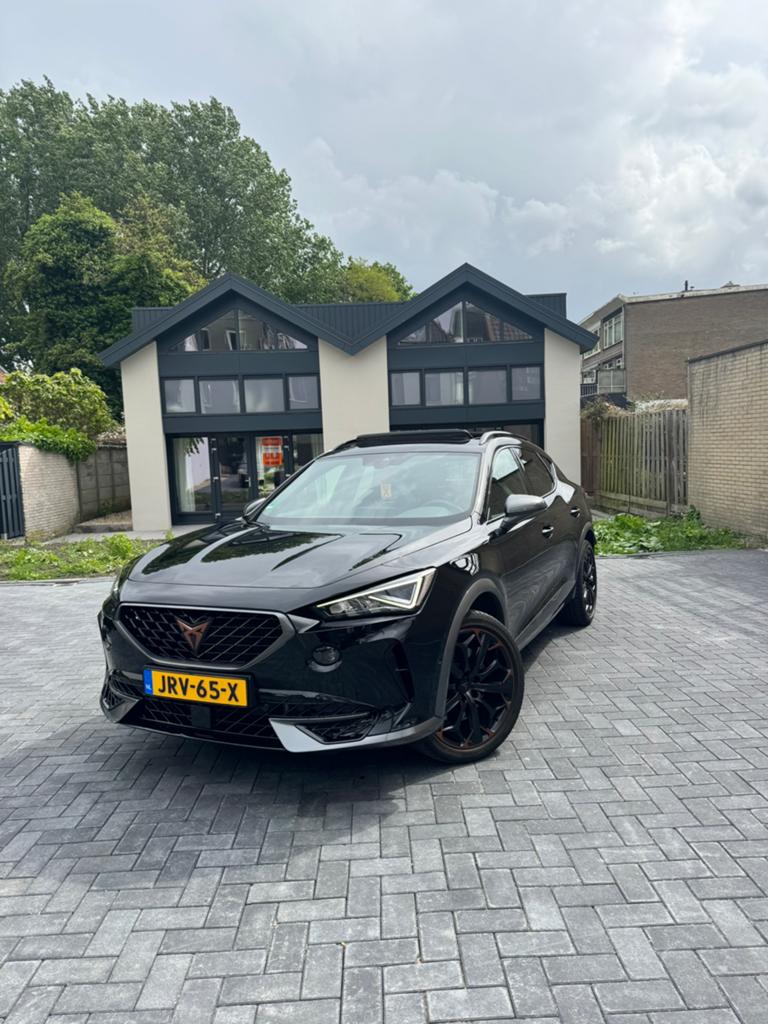 Cupra Formentor 2.0 TSI 4DRIVE 310 PK | Pano | Memory | Leer, Auto's, Cupra, Automaat, 1800 kg, Zwart, 4 cilinders
