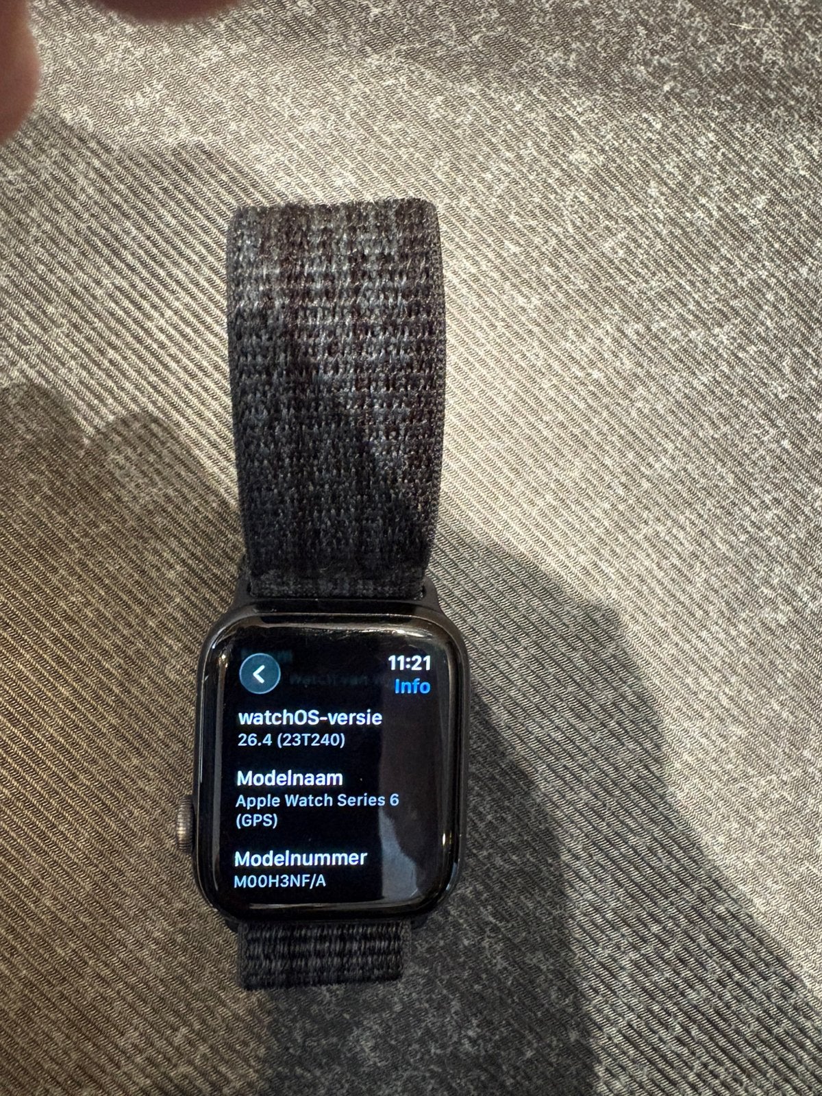 Apple watch series 6 (gps), Zwart, IOS, Ophalen of Verzenden, Zo goed als nieuw