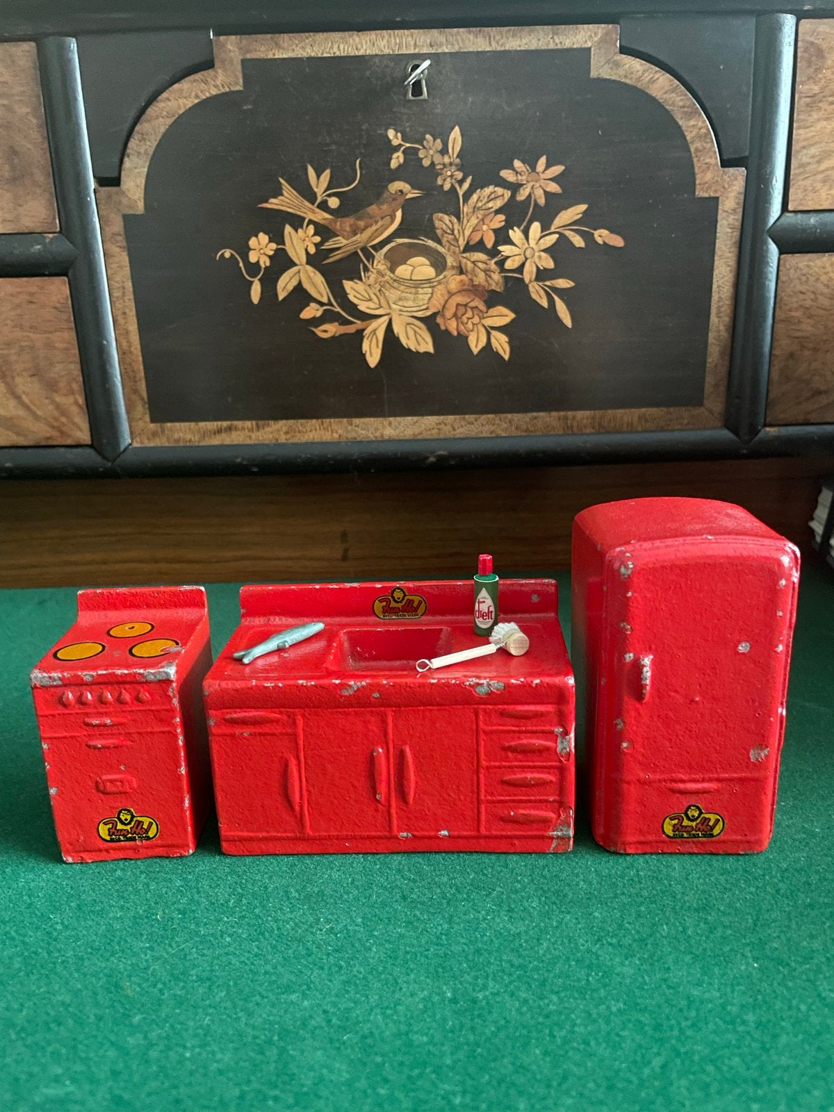 Uniek antiek poppenhuis keuken setje, Antiek en Kunst, Antiek | Speelgoed, Ophalen of Verzenden