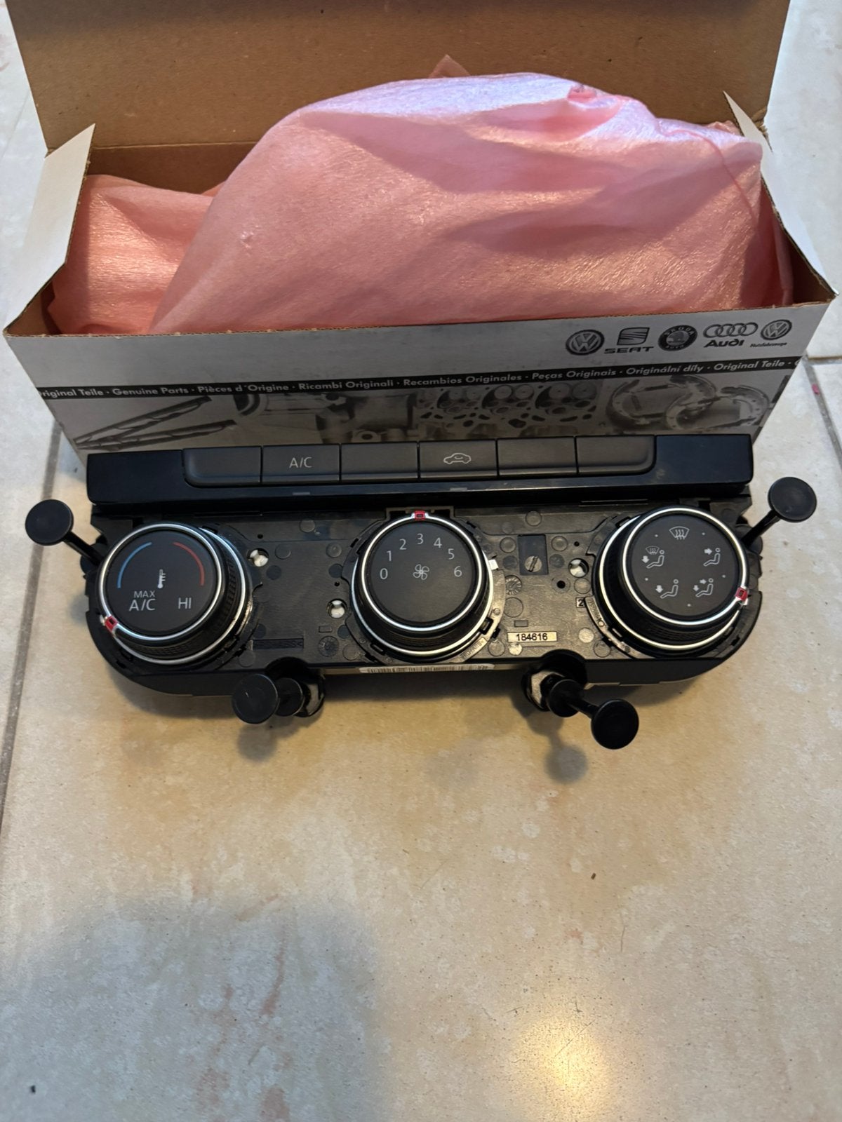 Kachel /airco bedienings paneel VW Crafter 2022, Ophalen of Verzenden