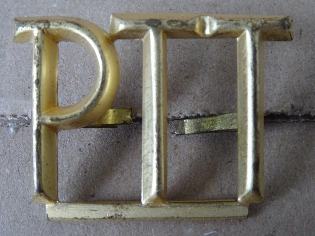 Vintage PTT insigne voor uniformpet PTT petembleem verguld ?, Ophalen of Verzenden