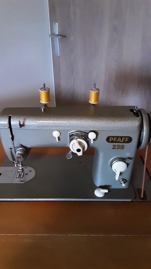 OUD NAAIMACHINE JAREN 50 MERK PFAFF, Ophalen of Verzenden, Gebruikt, Naaimachine, Pfaff